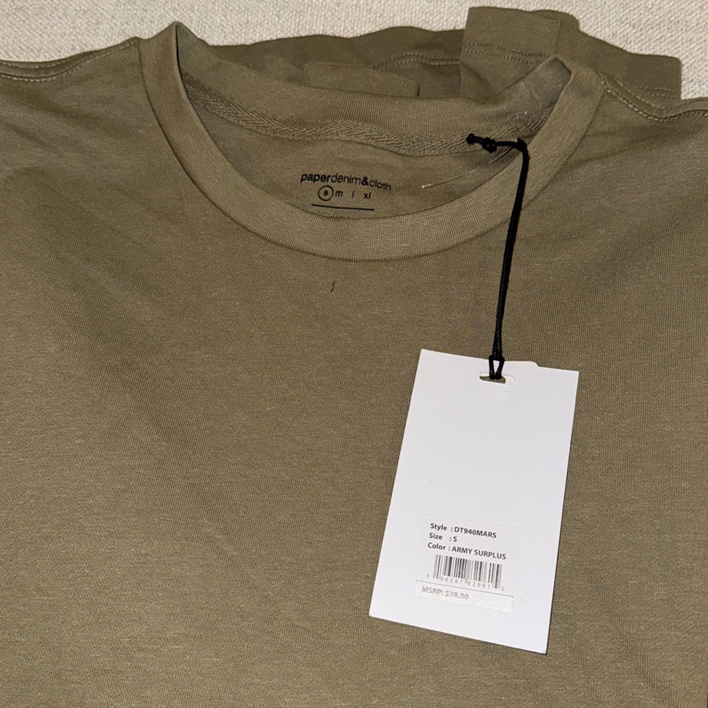 Paper Denim & Cloth Men’s Relaxed Fit Cotton T Shirt. Size Small. Nwt